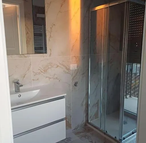 Antonella Luxury Βιαρέτζιο