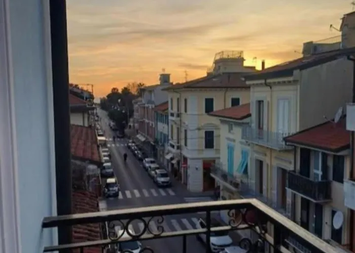 Antonella Luxury Διαμέρισμα Βιαρέτζιο